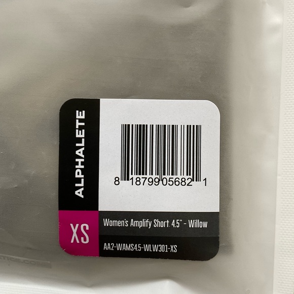 NWT Alphalete Amplify Shorts - Picture 4 of 5